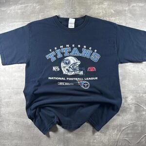 Y2K Titans graphic tee